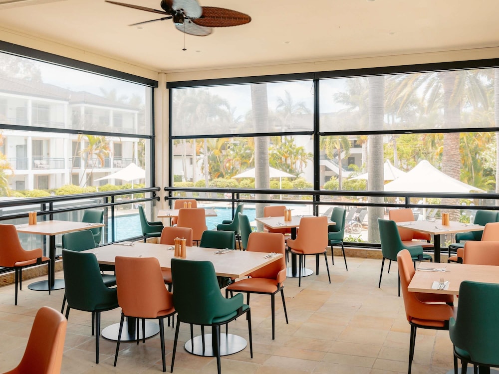 Mercure Gold Coast Resort 51/66