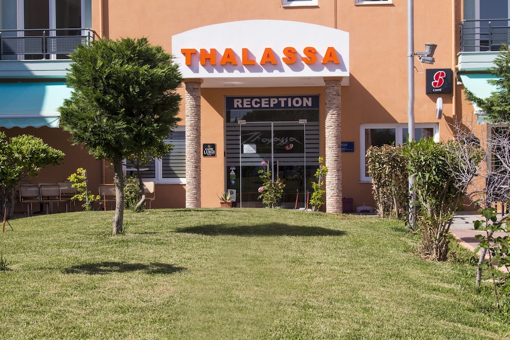 Thalassa Apartments 42/50