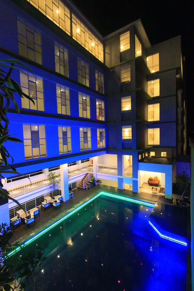 Hotel FortunaGrande Seturan Yogyakarta 13/32