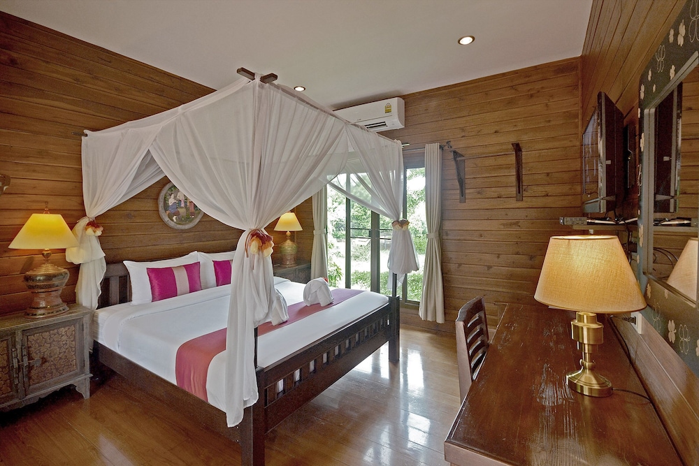 Thai Thai Sukhothai Resort 32/68