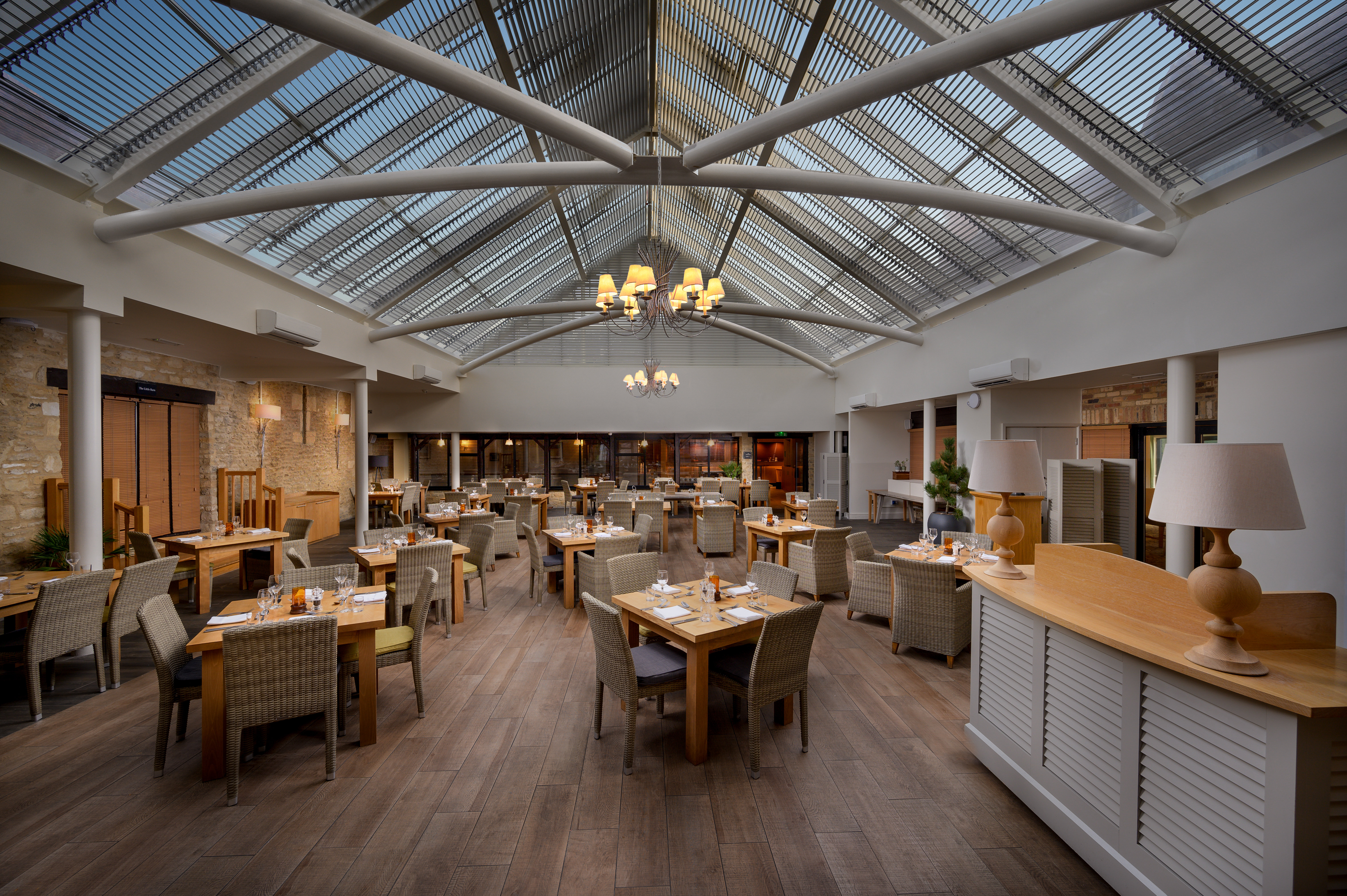 Voco Oxford Thames by IHG 25/50