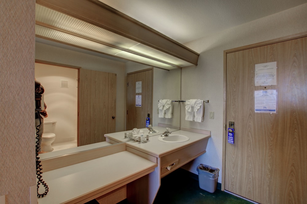 Shilo Inn Mammoth Lakes 26/60