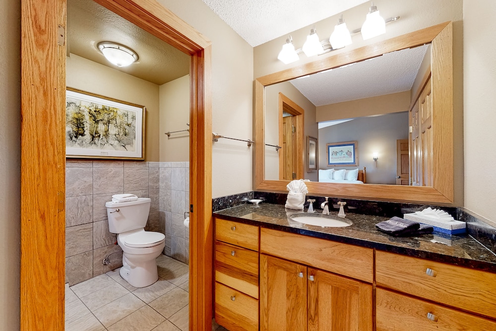 Pine Ridge Condominiums 50/50