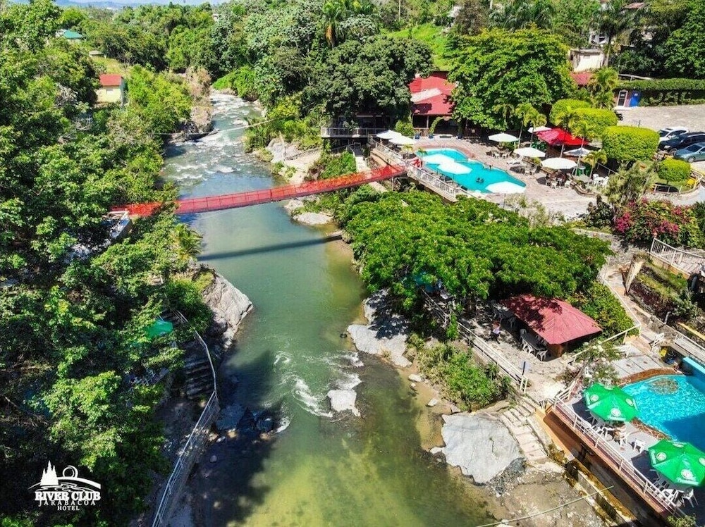 Jarabacoa River Club 37/57