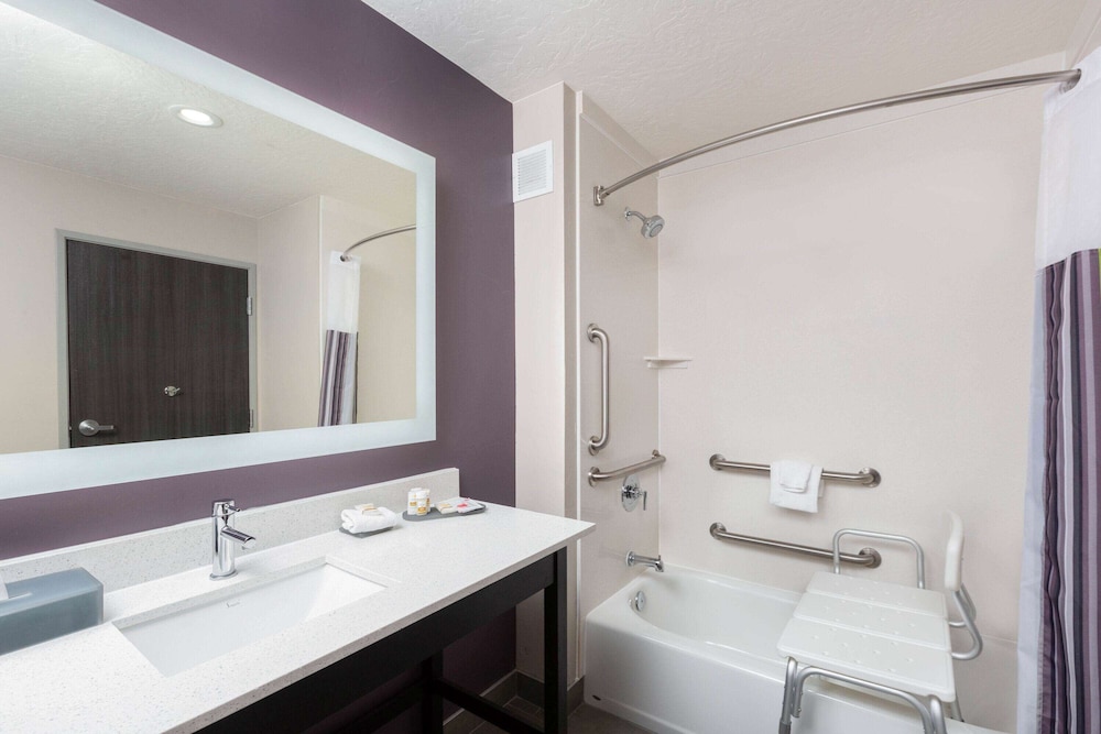 La Quinta Inn & Suites By Wyndham Kanab 10/51