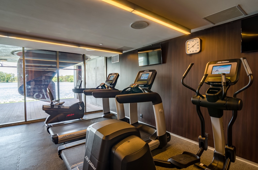 Hampton By Hilton Montevideo Carrasco 23/39