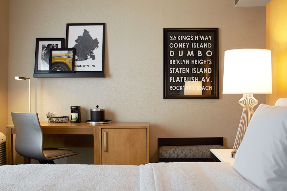 Hampton Inn Brooklyn Hotel 34/63