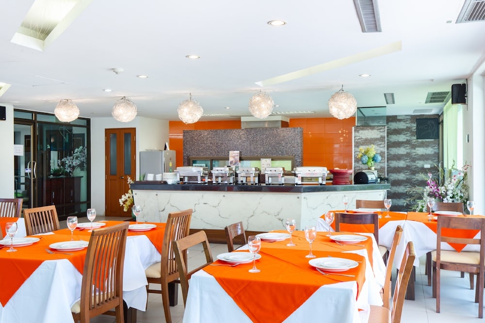 Lasalle Suites Spa 56/74