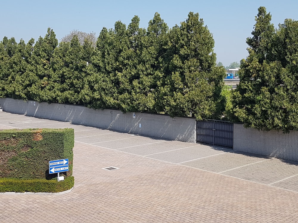 sport_facililities