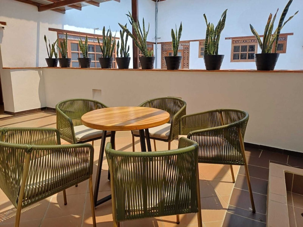 Hotel Boutique Cenit 34/49