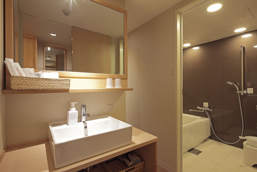 Cocochee Hotel Numazu 32/33