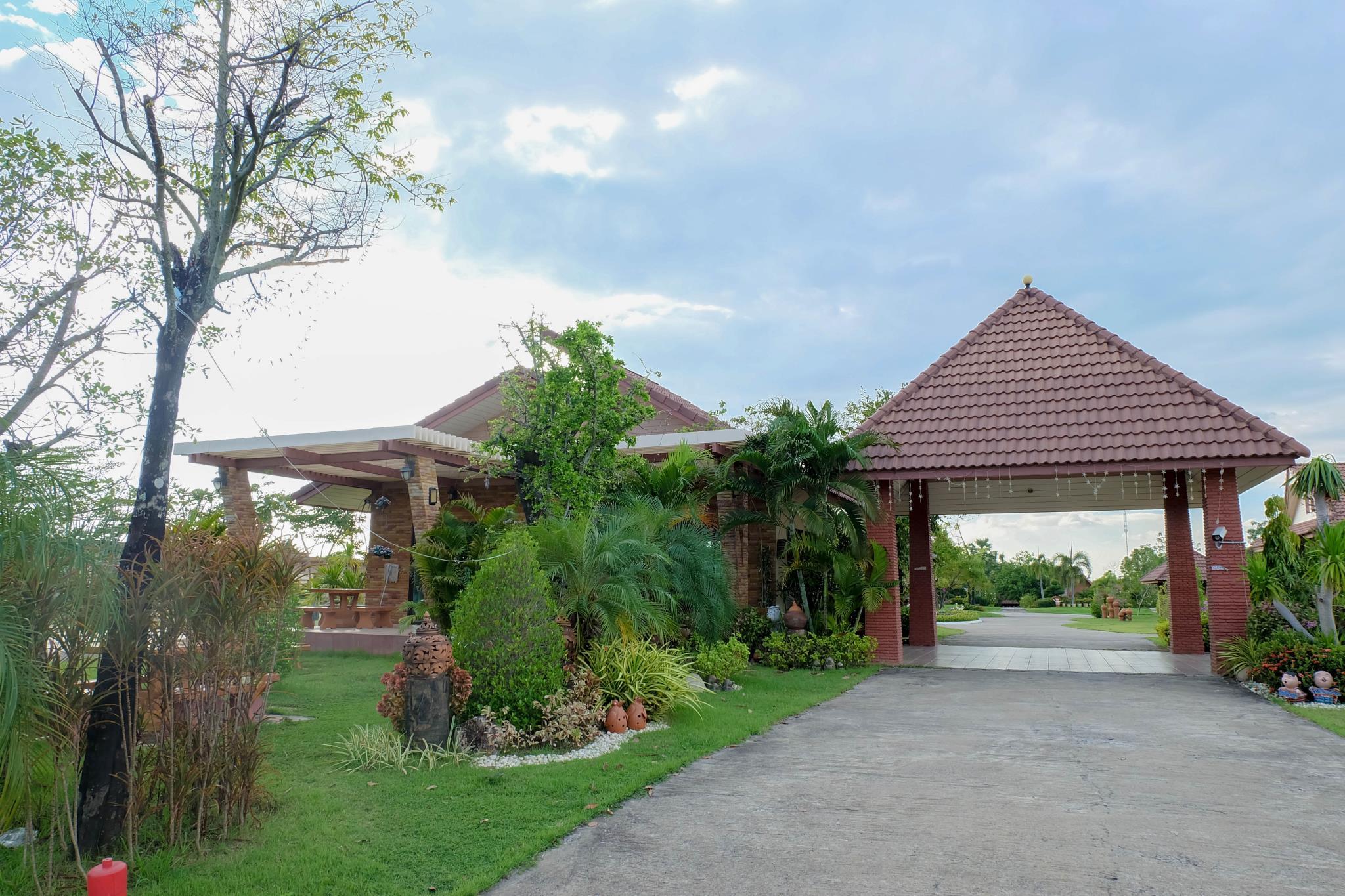 Thaisomboon Bighome Resort 59/68