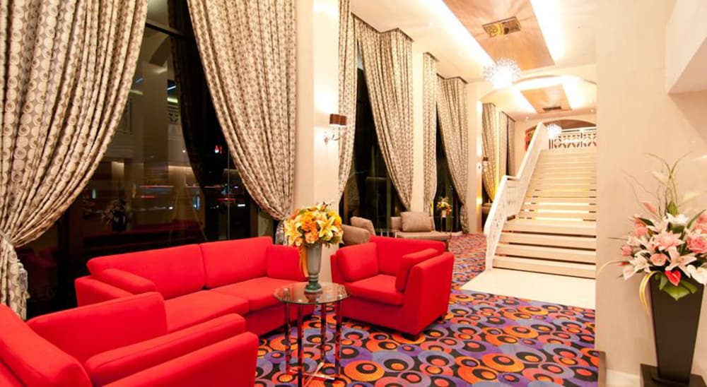 Grand Lord (Boutique) Hotel 40/59
