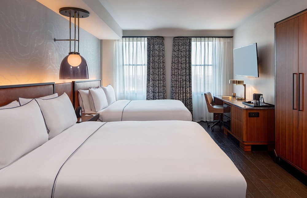 room, 2 queen beds