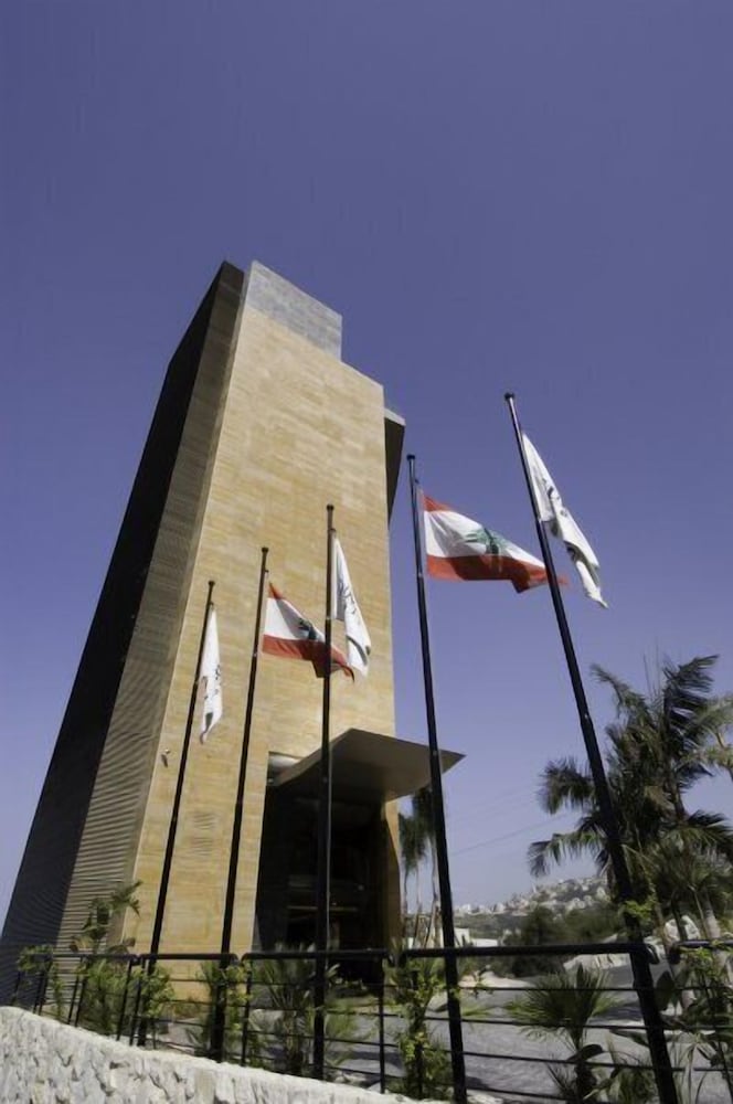 Sunrise Hotel in JOUNIEH