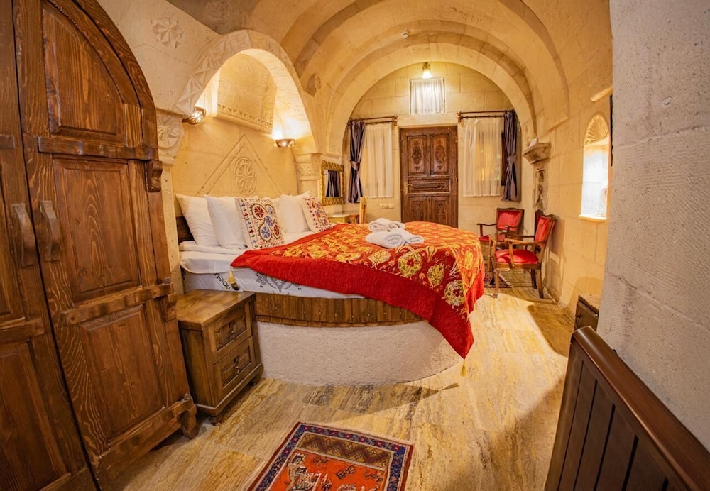Royal Cave Hotel 13/58