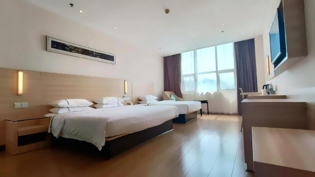 City Comfort Inn Jingzhou Taiyue Road 24/50