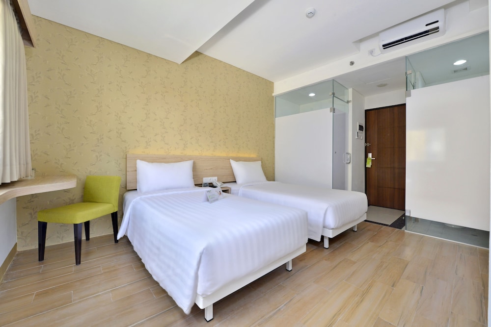 Whiz Hotel Falatehan Jakarta 17/57