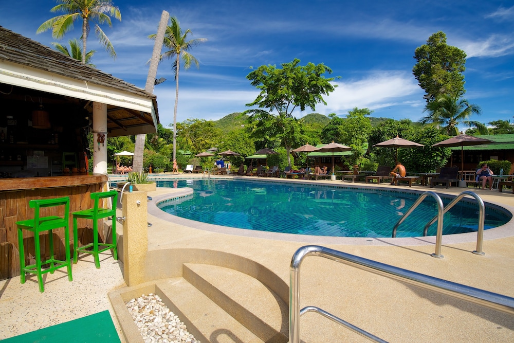 Lotus Paradise Resort 47/77