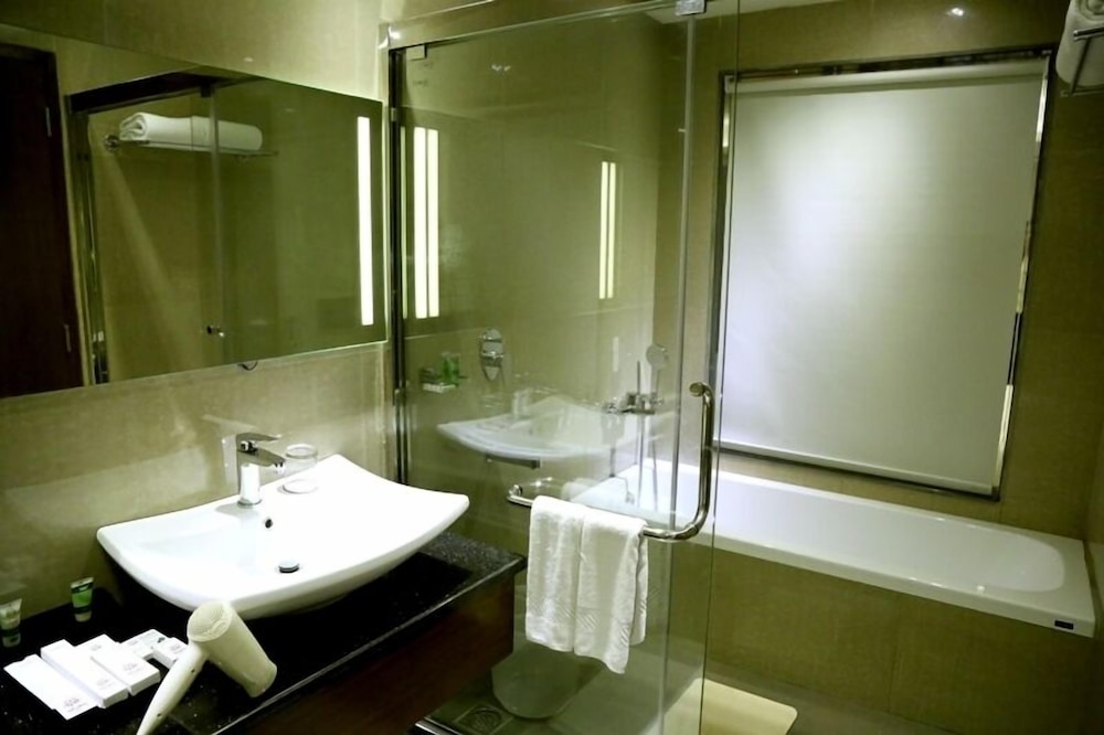 HOTEL SHAKTI CONTINENTAL 28/28