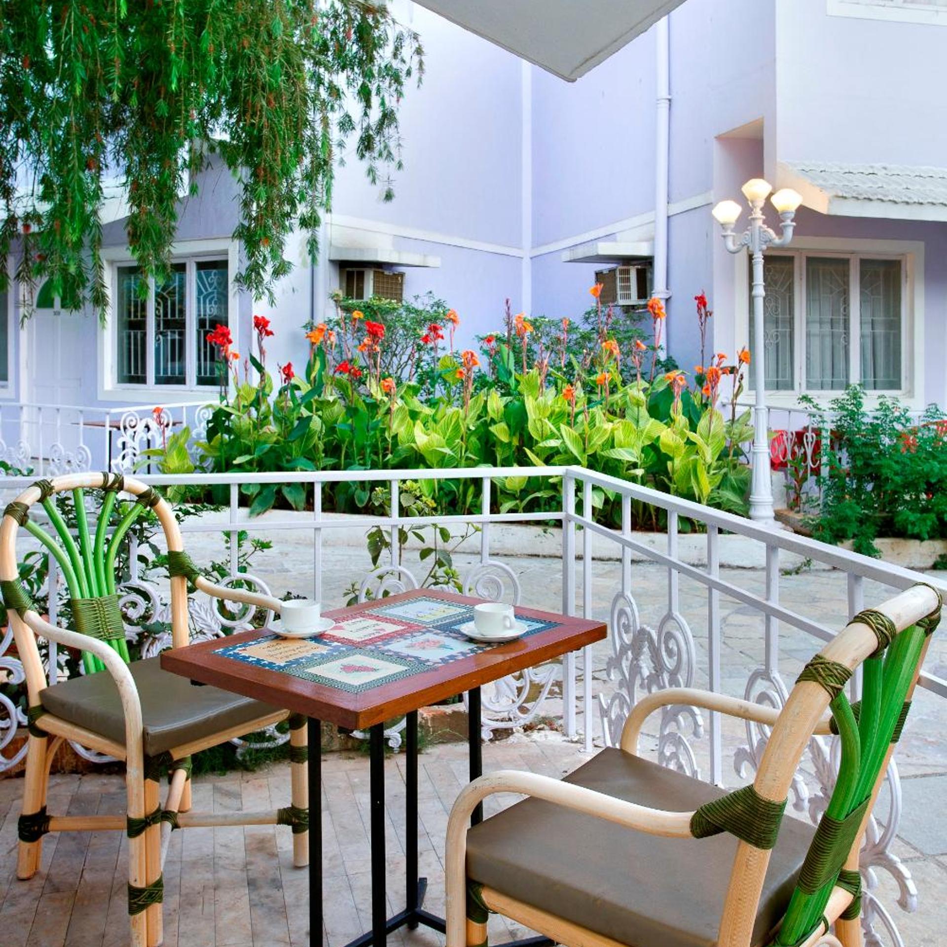 Avion Holiday Resort 24/38