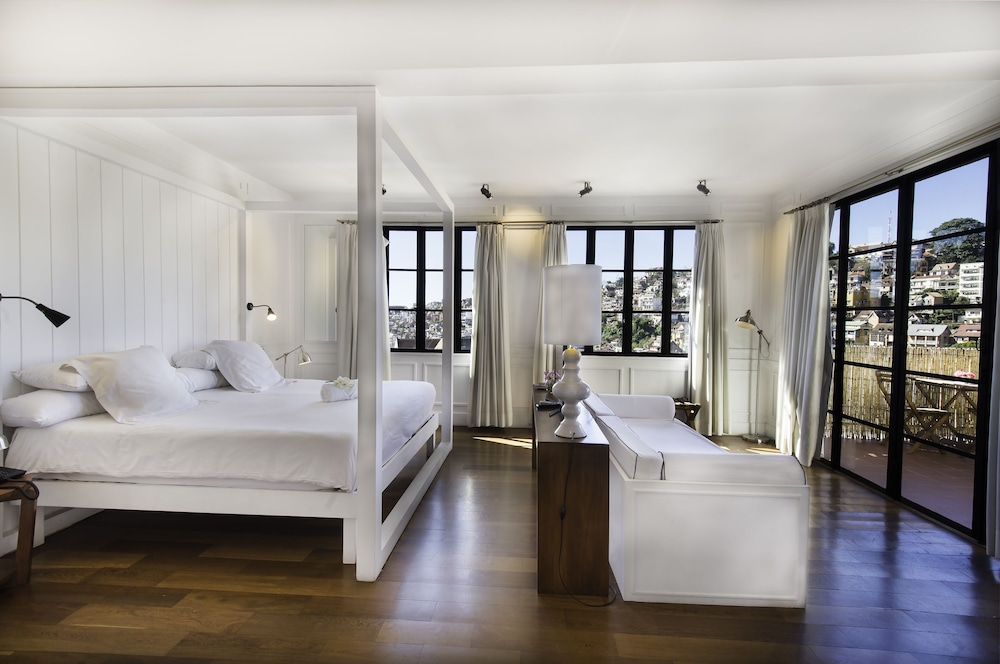 Grand Hotel Urban 24/67