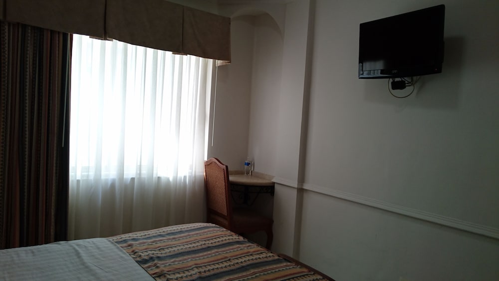 Hotel Savoy Express 26/47