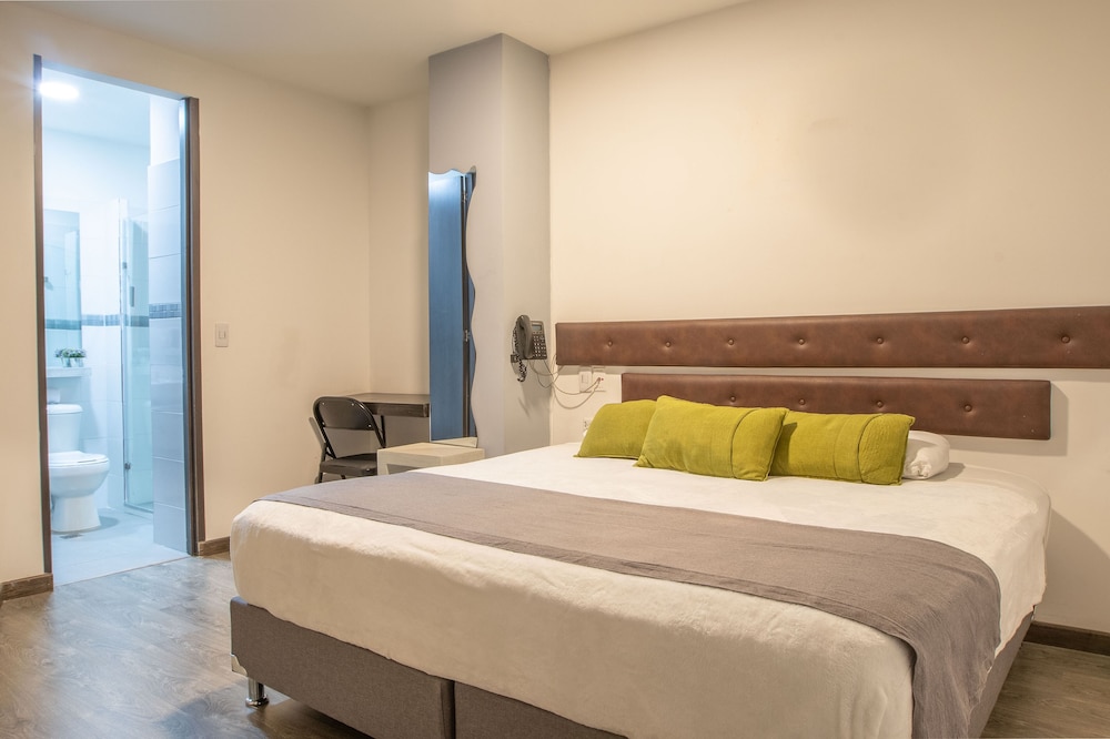 Ayenda 1065 Hotel Wess 19/50