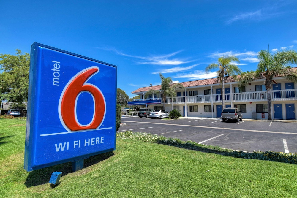 Motel6 Pomona, CA - Los Angeles 28/36