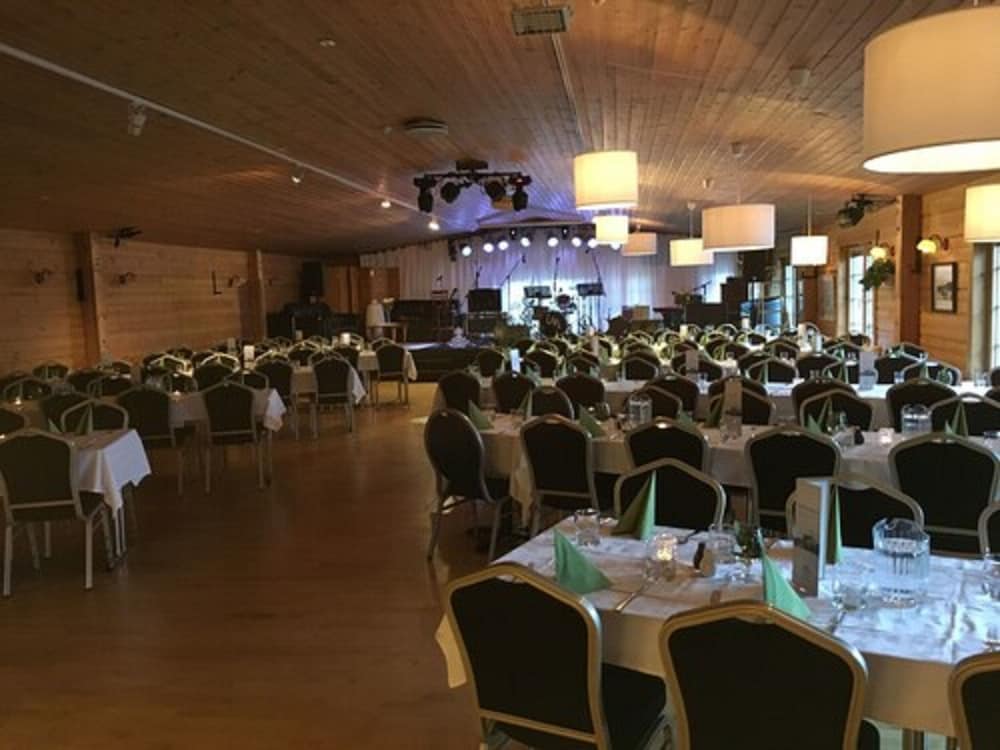 Hotel Framtid 30/40