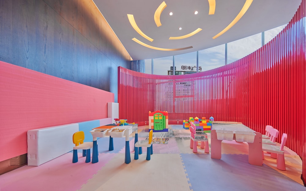Maison New Century Hotel Dongguan 58/69