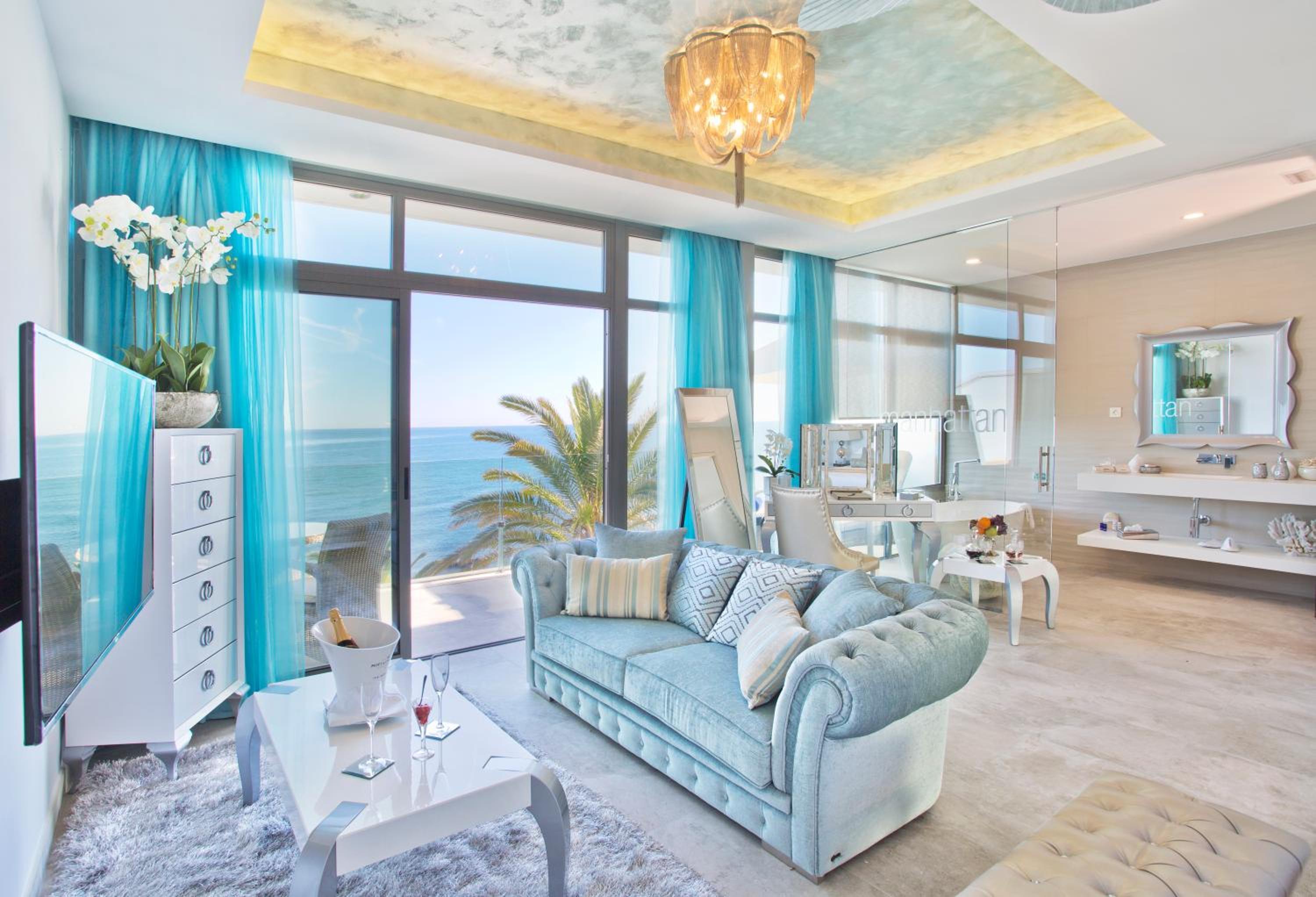 El Oceano Beach Hotel 38/57