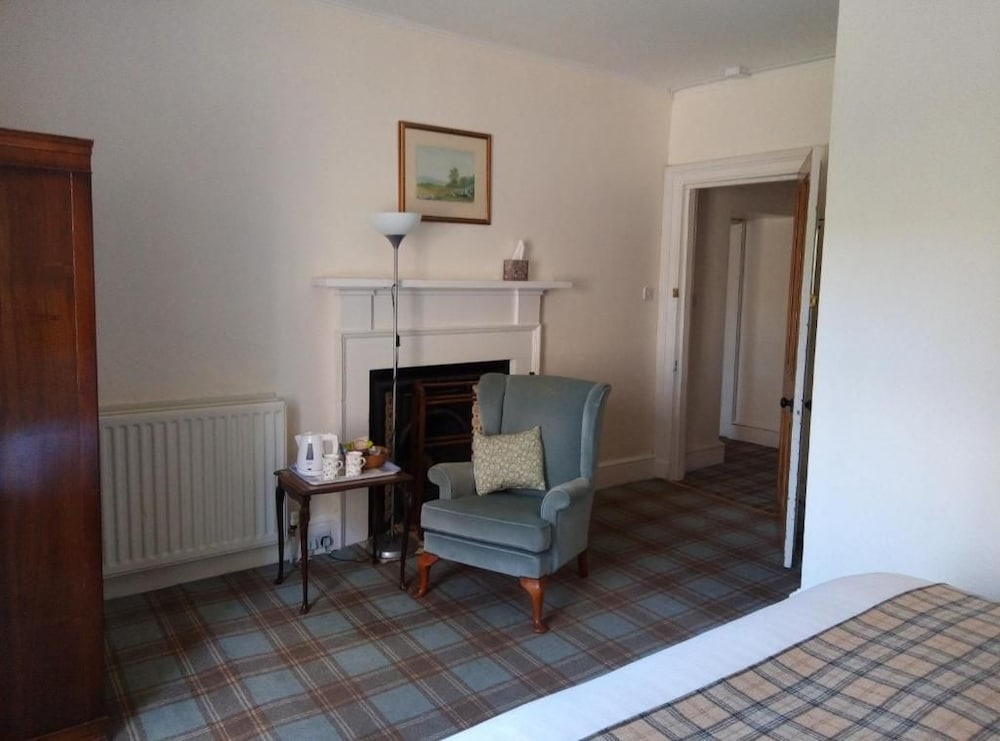 Whitchester Christian Guest House 33/50