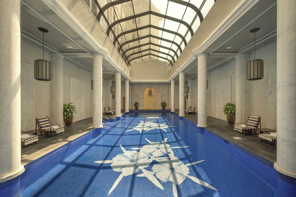 swimming pool spa