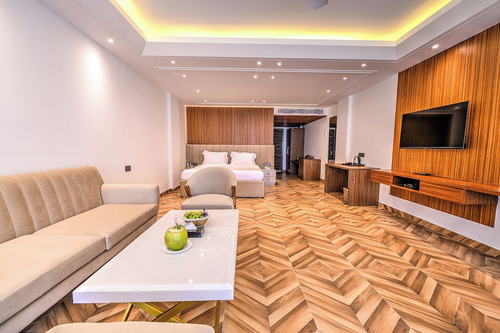 Silver Sand Sea Princess Beach Resort 57/65