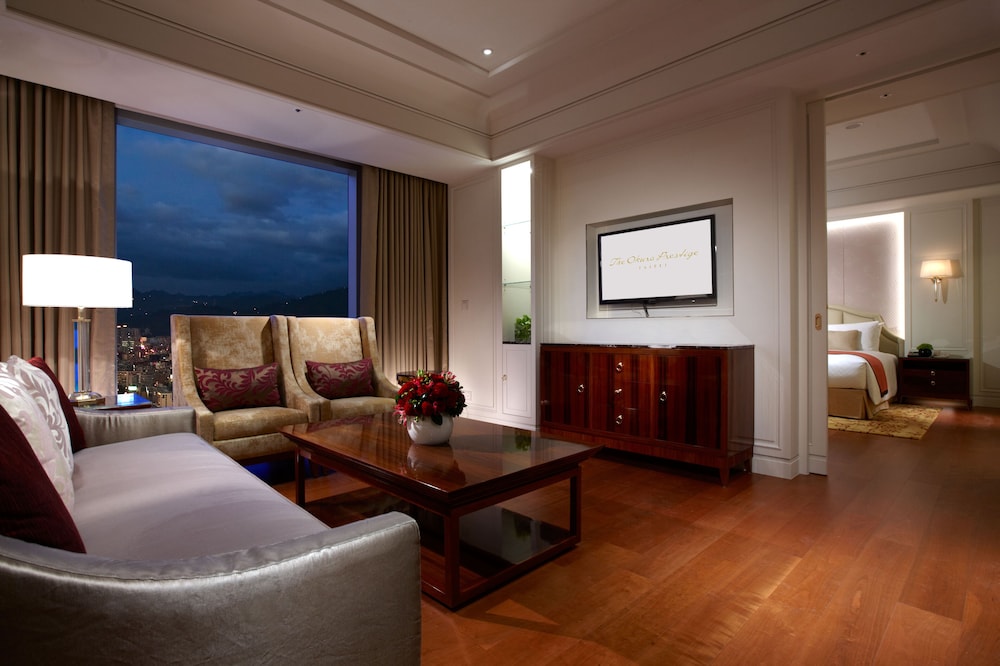 THE OKURA PRESTIGE TAIPEI 40/82
