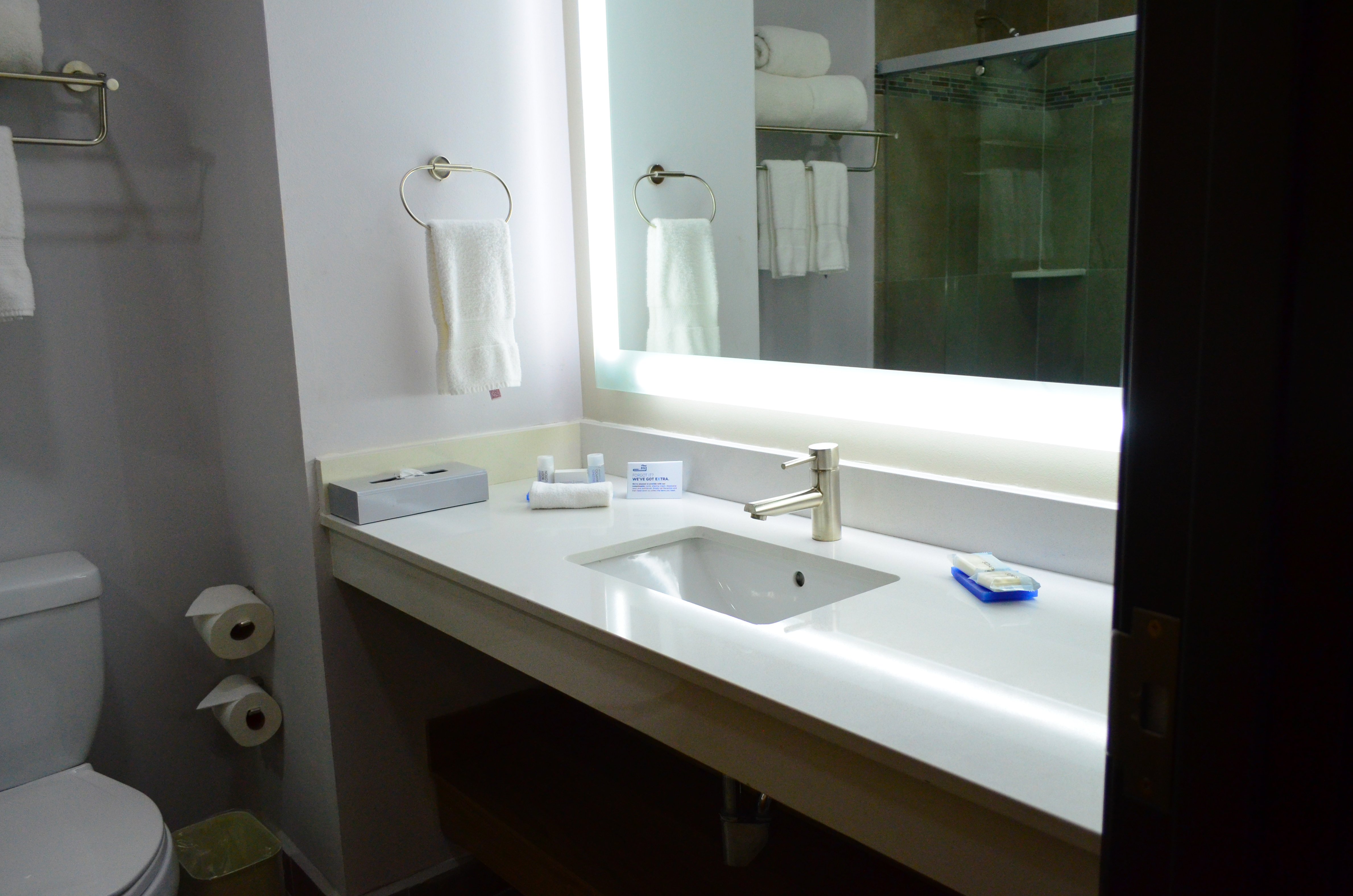Holiday Inn Express And Suites Ciudad Obregon 74/77