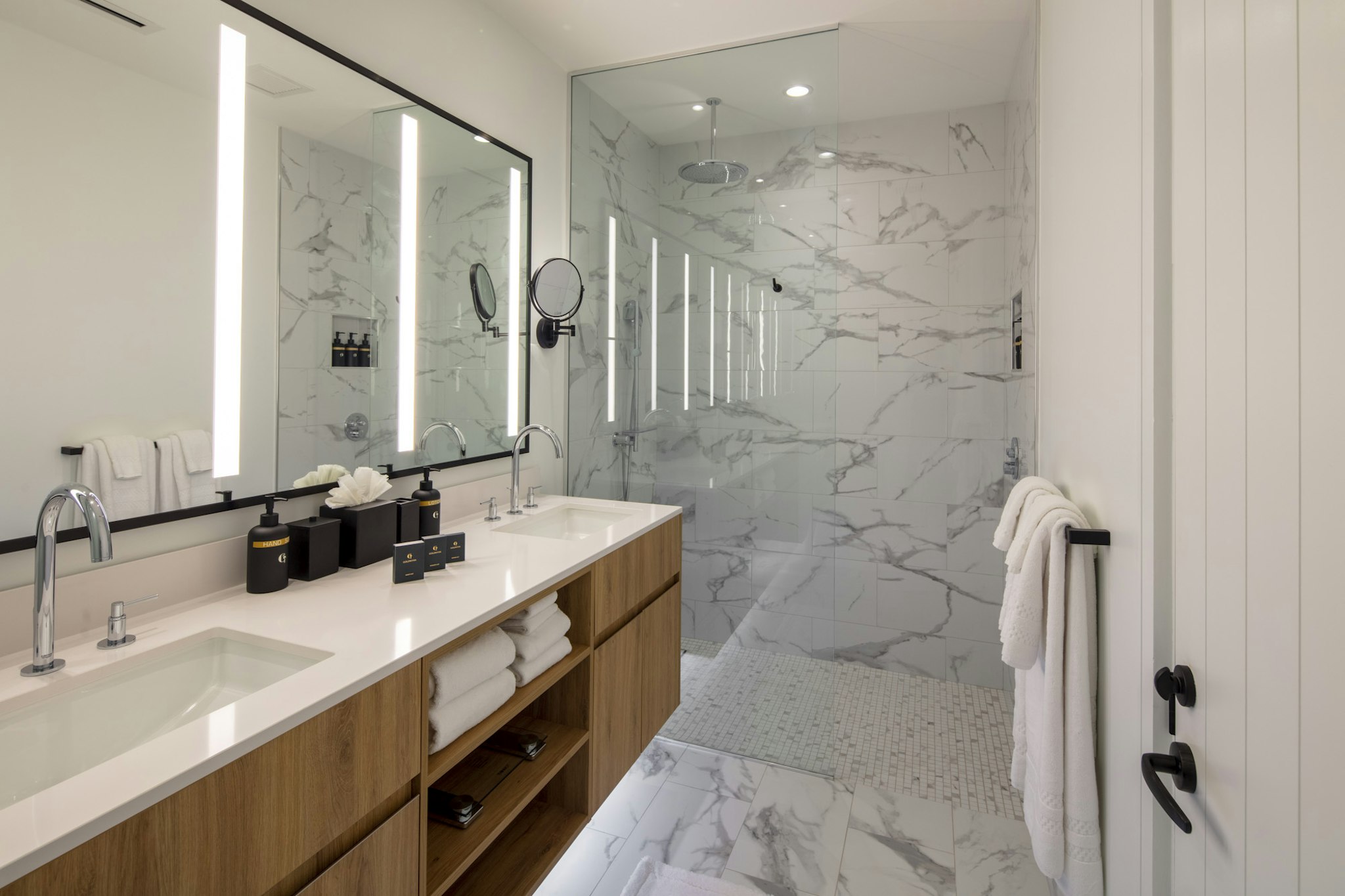 Goldwynn Resort & Residences 49/50