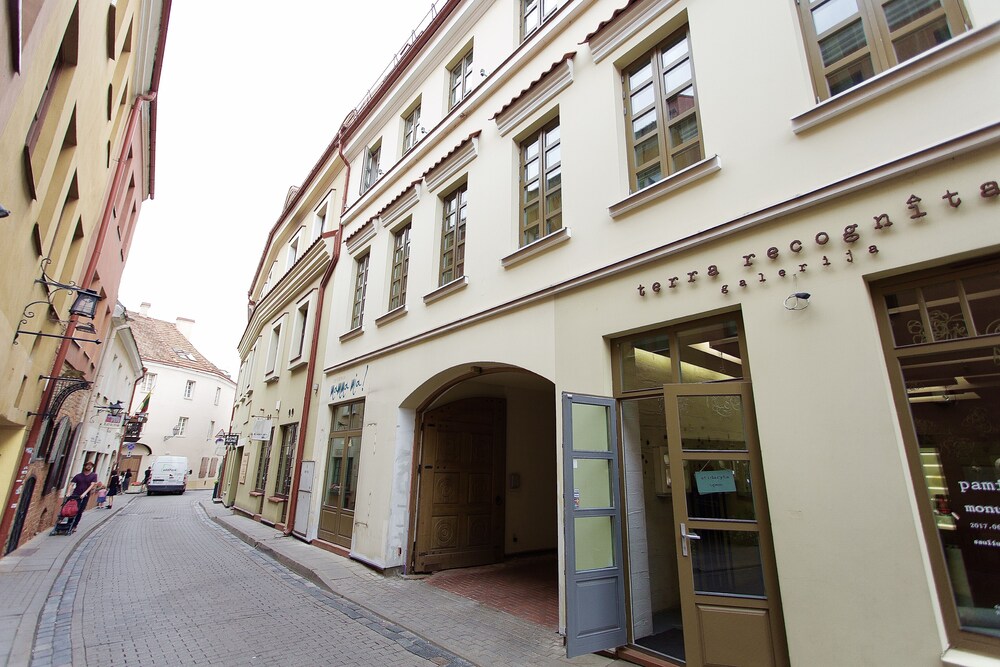 Vilnius Apartments & Suites - Town Hall 41/50