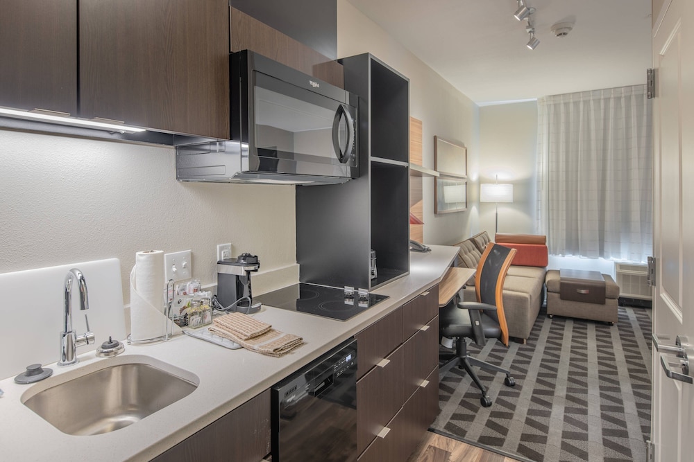 TownePlace Suites by Marriott Austin South 38/43