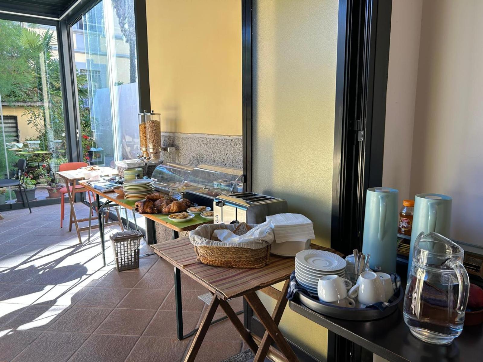 Albergo Salerno 36/50