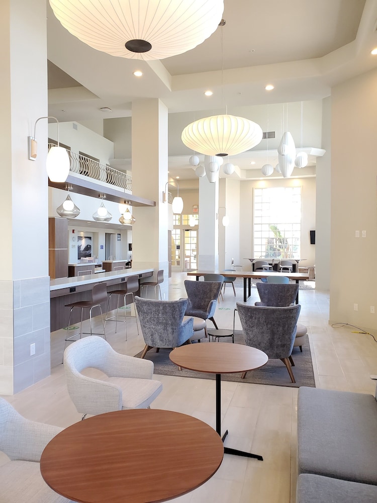 Wyndham Garden San Diego near SeaWorld 44/65