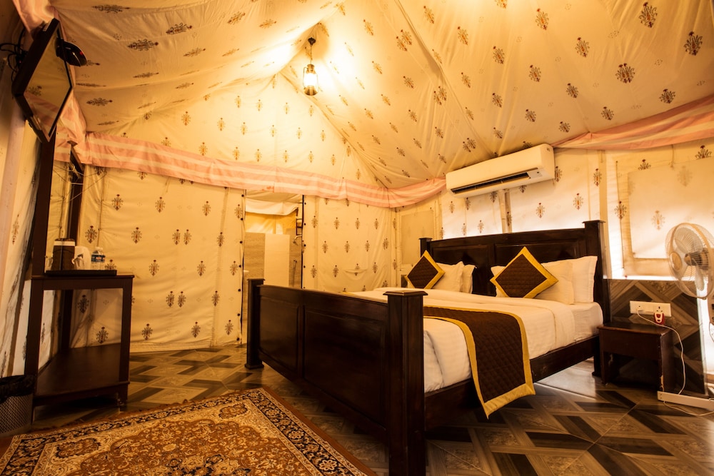 Ranthambhore National Resort 28/73