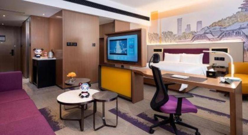 Lize Business District Hampton by Hilton 41/43