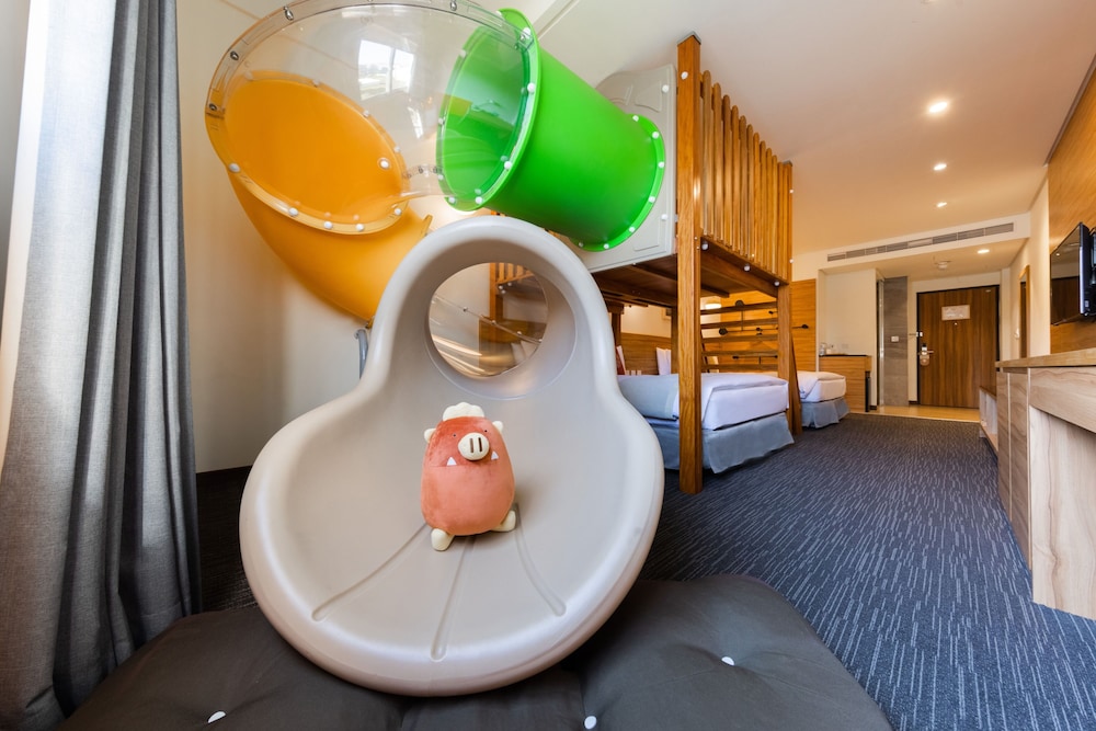 Sun Dialogue Hotel by Cosmos Creation 45/50