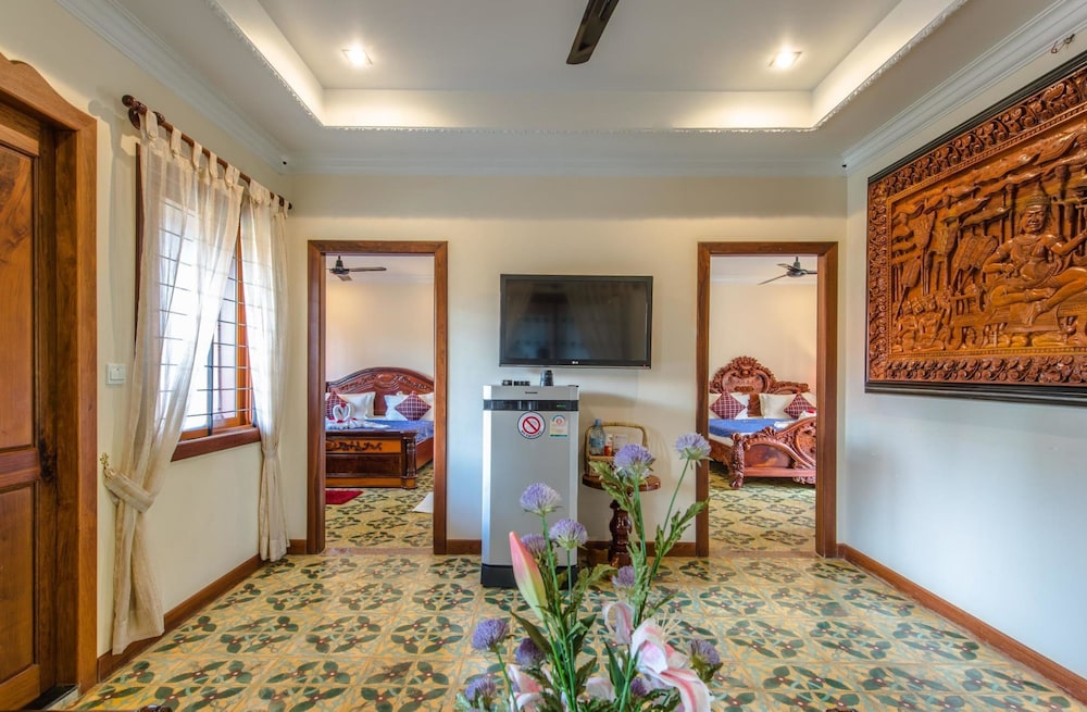 Delux Villa 33/48