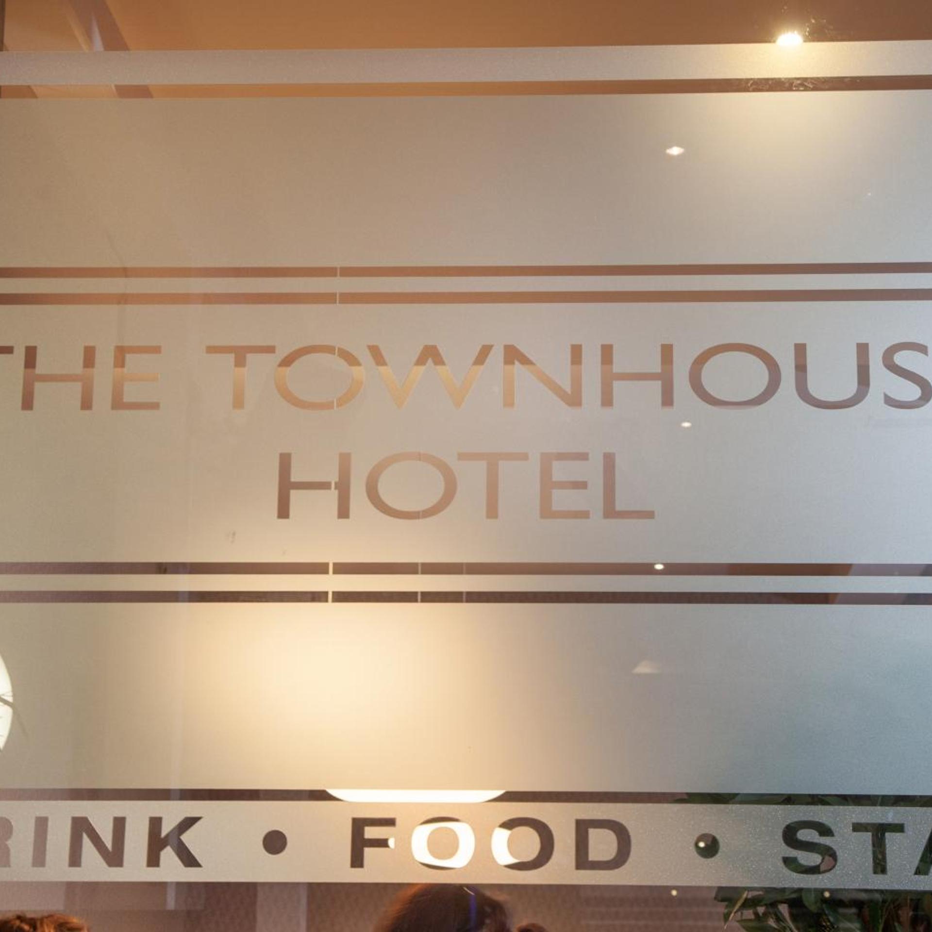 The Townhouse Hotel 8/57
