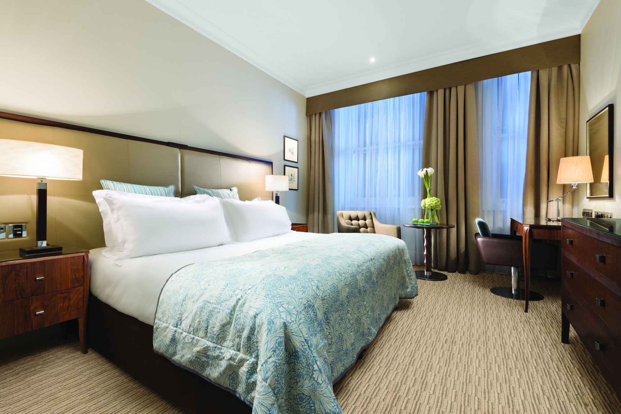 Master, Executive, Suite, King Bed