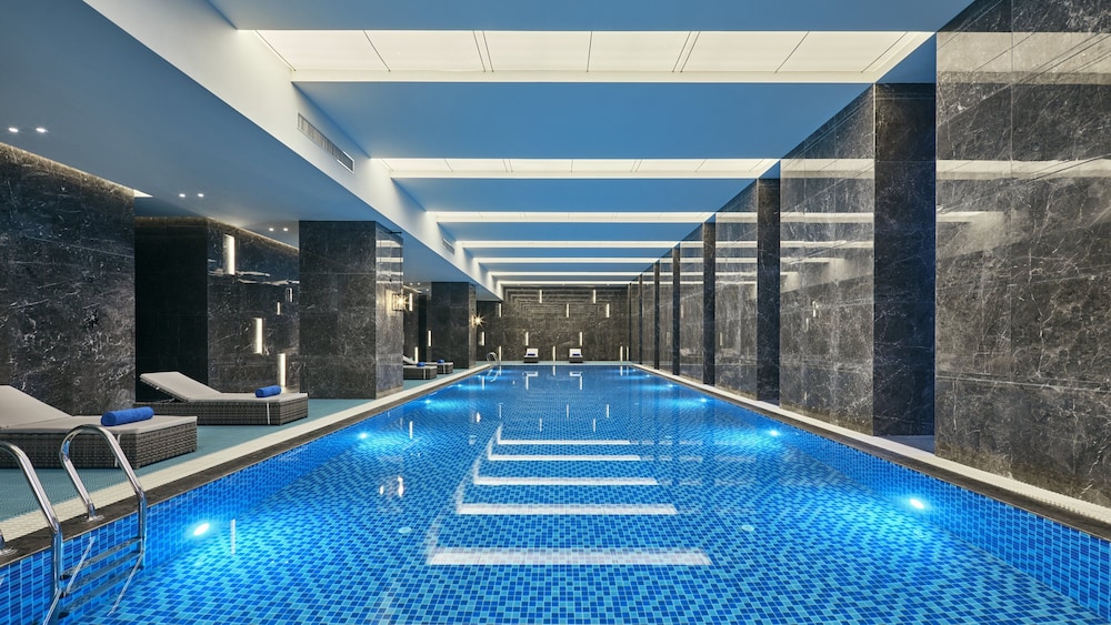 Crowne Plaza Wuhan Development Zone 3/82