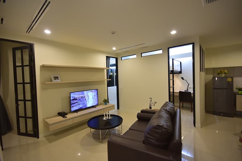 PAEVA LUXURY SERVICED RESIDENCE 29/48